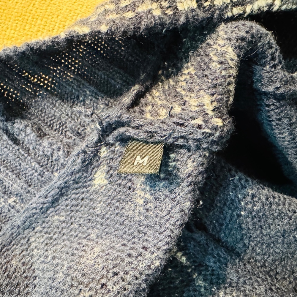 Desigual - Sweater Wrap, Tie Waist, Embellished with Sequins, Size M - Picture 3 of 3